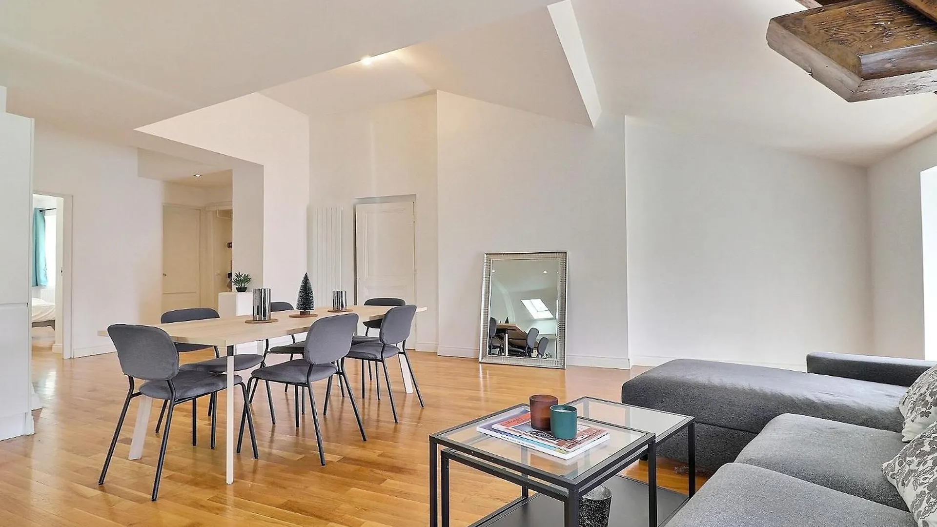 Appartement D'Exception Plein Centre Лион 0*,  Франция